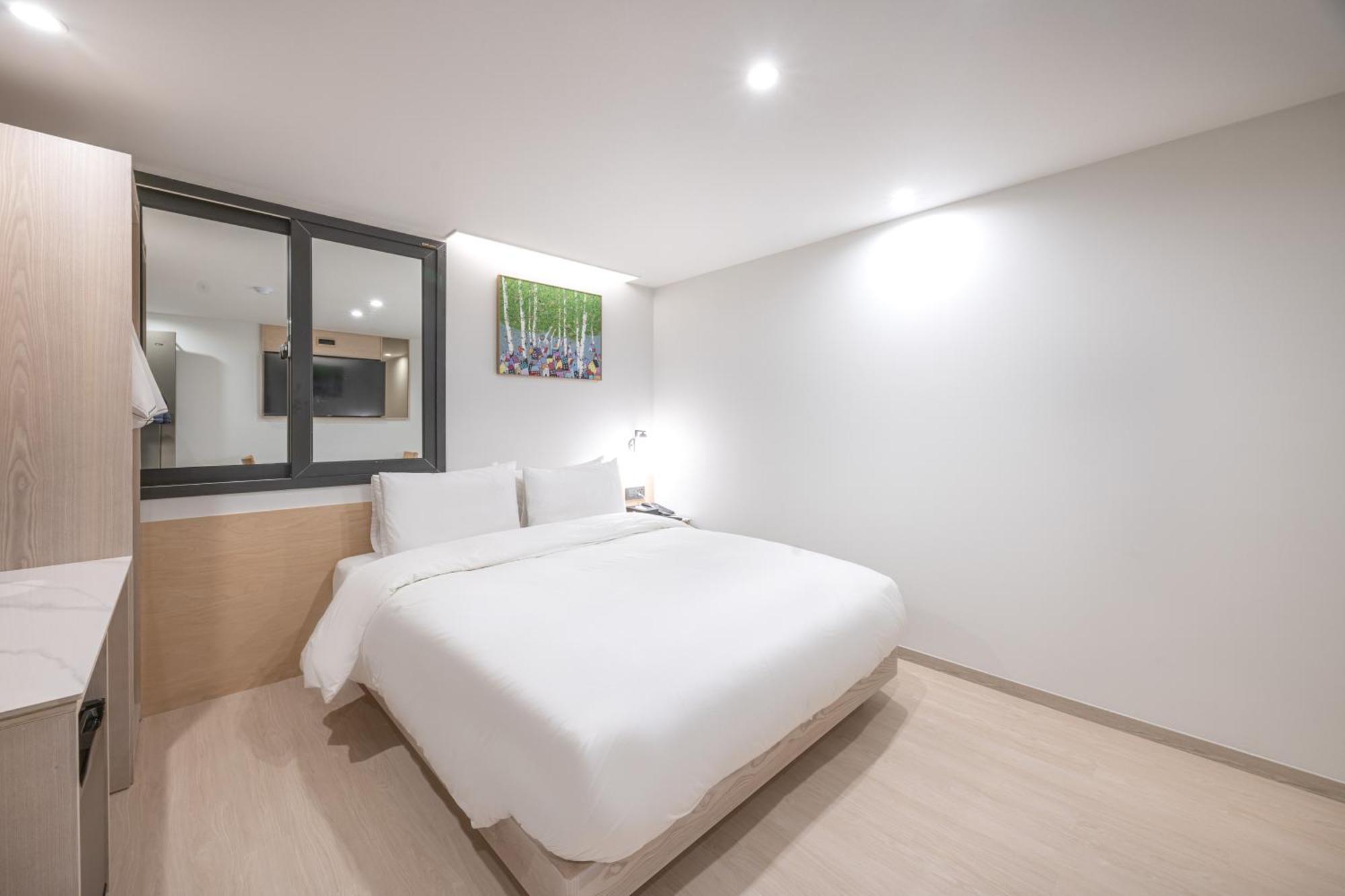 Hotel Bellus Busan Exterior photo
